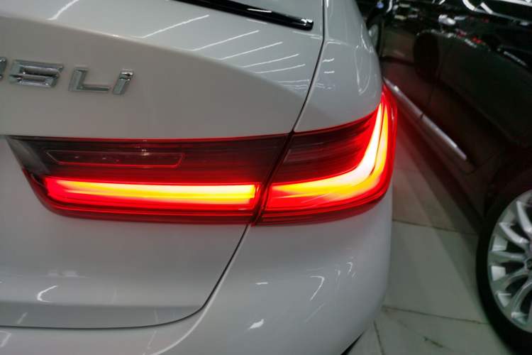 Used BMW 3 Series 2023 325Li M Sport Night Edition Package