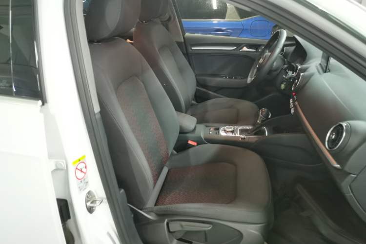 Used Audi A3 2020 Restyled Sportback 35 TFSI Entry-Level China VI Emission Standard
