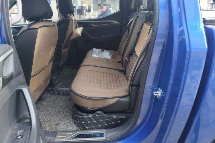 Used SAIC MAXUS T60 2017 2.0T Gasoline Automatic 4x4 High-Ride Elite Standard Cabin Left Rear Seat