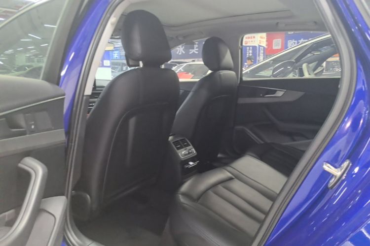 Used Audi A4L 2019 40 TFSI Ambition China VI
