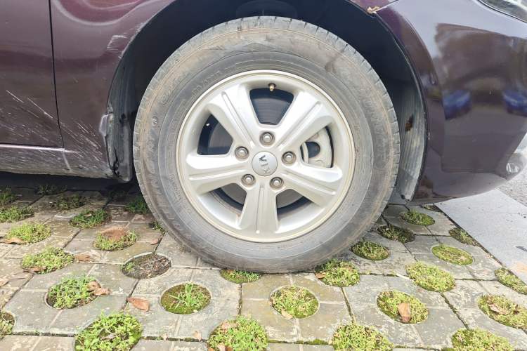 Used Kia Forte 2014 1.6L MT GL
