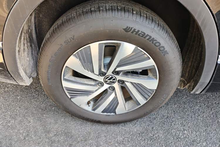 Used Volkswagen Tiguan L New Energy 2023 430 PHEV Plug-in Hybrid Prestige Edition Exterior 5