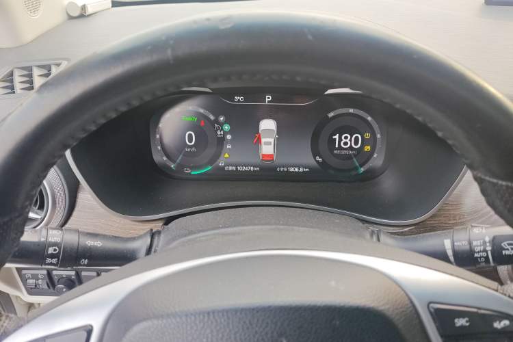 Used BAIC Beijing EU5 2018 R500 Smart Wind Edition