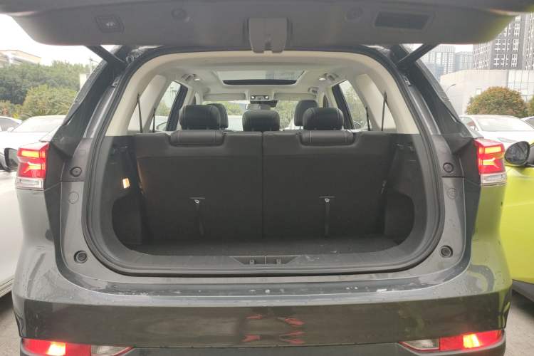 Used Changan CS75 2026 Model PRO 1.5T DCT Prestige 7-Seater