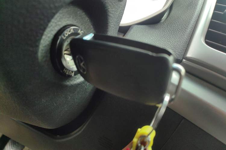 Used JAC Refine S3 2014 1.5L Manual Luxury Model