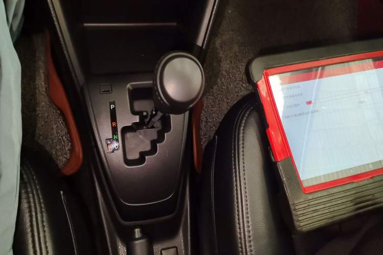 Used Toyota Vios FS 2017 1.5L CVT Fengchi Edition Gear Lever