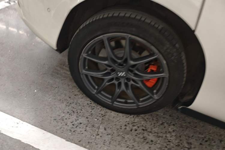 Used IM LS6 2023 Max Standard Edition