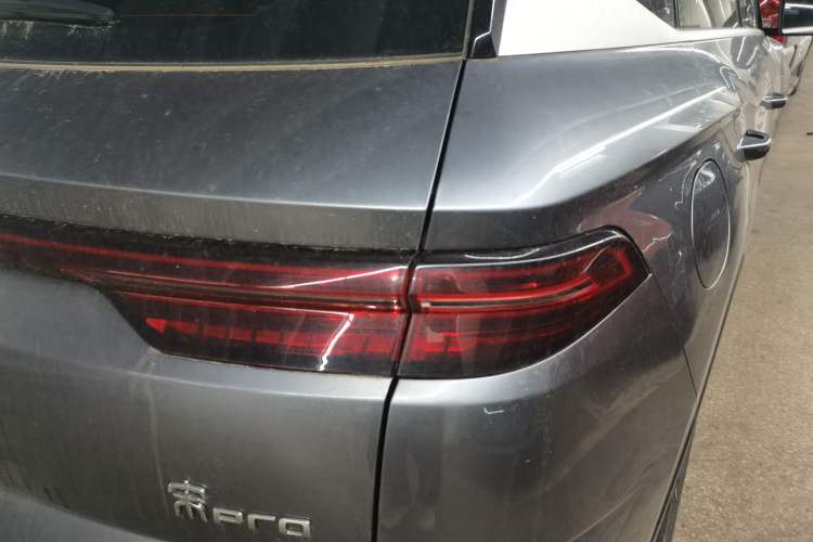 Used BYD Song Pro New Energy 2024 HONOR Edition DM-i 71KM Navigation Model Exterior 1