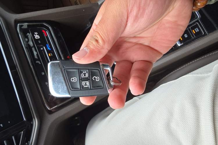 Used Volkswagen Viloran 2020 380TSI Prestige Edition Vehicle Key