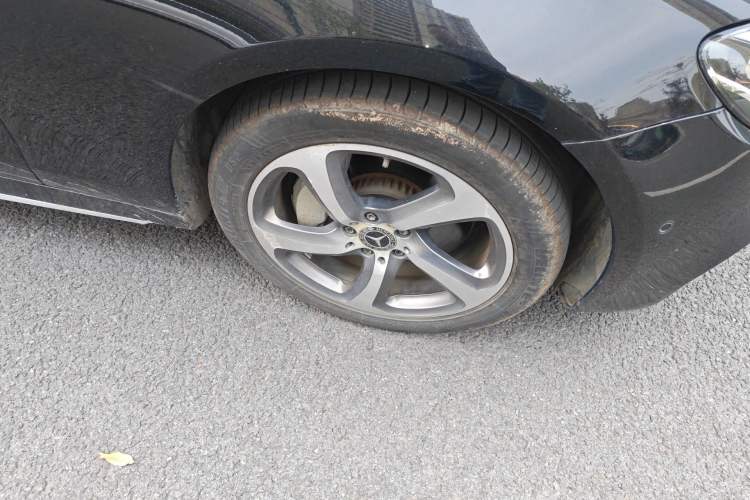 Used Mercedes-Benz E-Class 2019 Restyled E 300 L Sporty and Stylish Edition