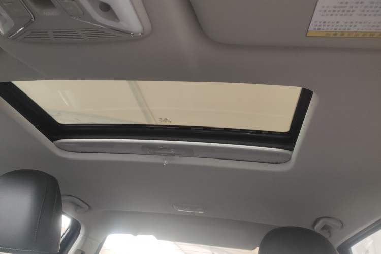 Used Great Wall Poer 2024 2.4T Passenger Version Automatic Diesel 4x4 Comfort Trim