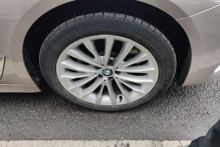 Used BMW 5 Series 2018 530Li Leading Edition Luxury Package
