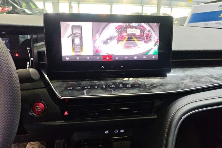 Used Toyota Camry 2024 Dual-Motor 2.0 HE Elite Edition