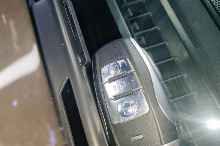 Used Haval H6 Coupe 2016 Blue Label 1.5T Automatic Two-Wheel Drive Elite Model Vehicle Key