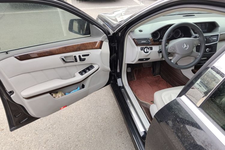 Used Mercedes-Benz E-Class 2012 E 300 L Elegant Model