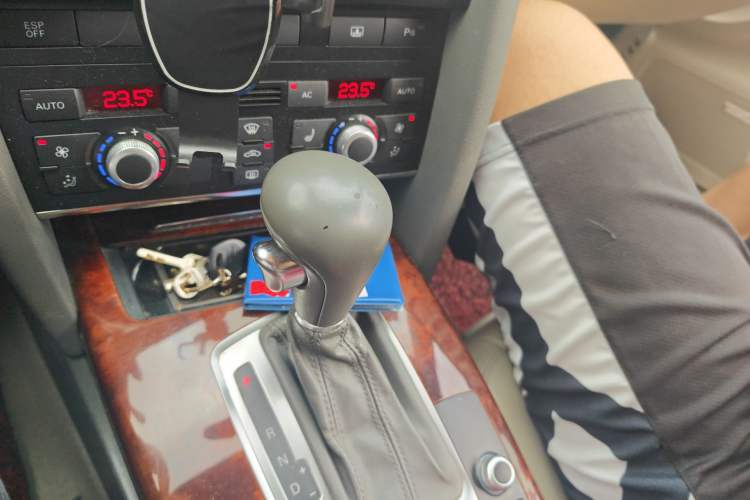 Used Audi A6L 2011 2.7 TDI Comfort Model
