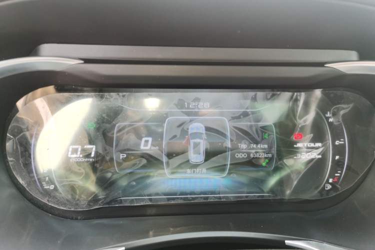 Used JETOUR X90 2019 1.5T Automatic Smart Enjoyment 6-Seater Emission Standard China V Instrument Cluster