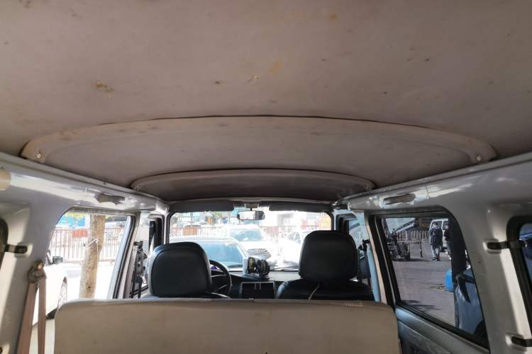 Used Wuling Rongguang 2014 1.2L S Base Model