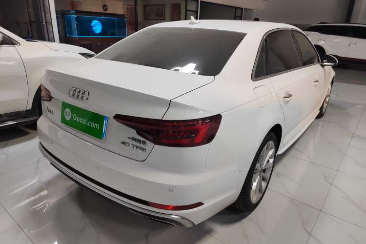 Used Audi A4L 2019 40 TFSI Fashion Version China V