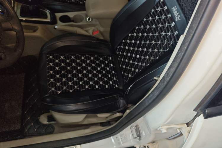 Used Ford Focus 2012 Sedan 1.6L Manual Fashion Edition
