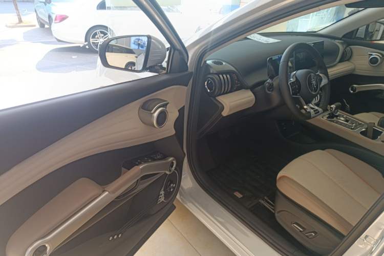 Used BYD Yuan PLUS 2025 Intelligent Driving Version 430 KM Beyond-Range Edition