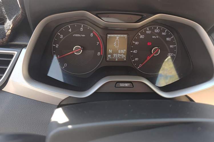 Used Baojun 310W 2018 1.5L Automatic Fashion Edition China VI