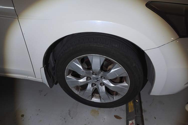 Used Honda Accord 2011 2.4L EX Right Front Wheel Hub