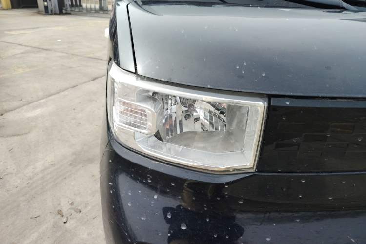 Used Wuling Hongguang MINIEV 2020 Freedom Version Lithium Iron Phosphate
