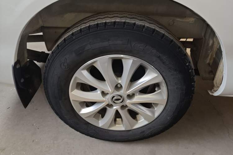 Used FORTHING Lingzhi 2018 M5L 1.6L 7-Seater Luxury Model