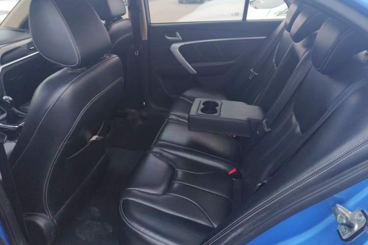 Used Geely Auto Emgrand 2017 Sedan Million Edition 1.5L Manual - Upward Version