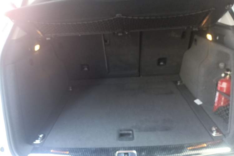 Used Audi Q5 2017 Plus 40 TFSI Technology Model Trunk