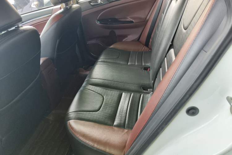 Used BYD Surui 2015 1.5L Automatic Luxury Model
