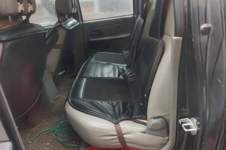 Used Great Wall Wingle 5 2011 2.2L Wealth Edition Two-Wheel Drive Big Double-Cab GW491QE