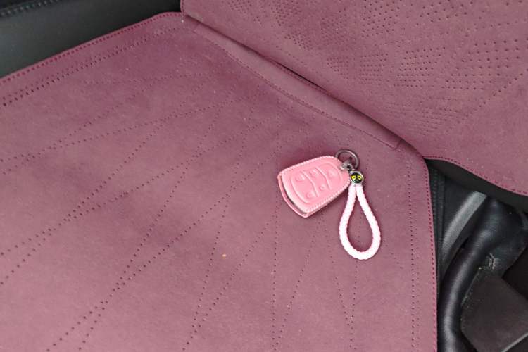 Used Cadillac XT5 2018 25T Luxury Model Vehicle Key