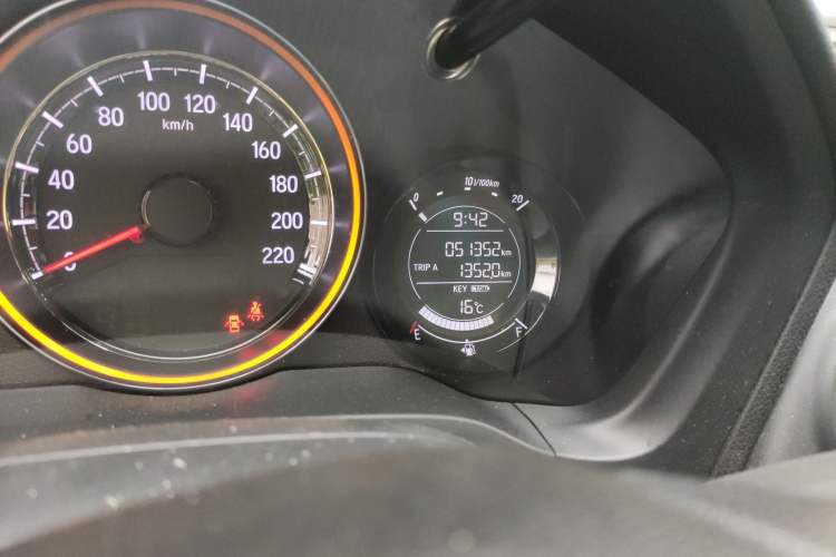 Used Honda XR-V 2020 220TURBO CVT Luxury Edition Odometer Close Up