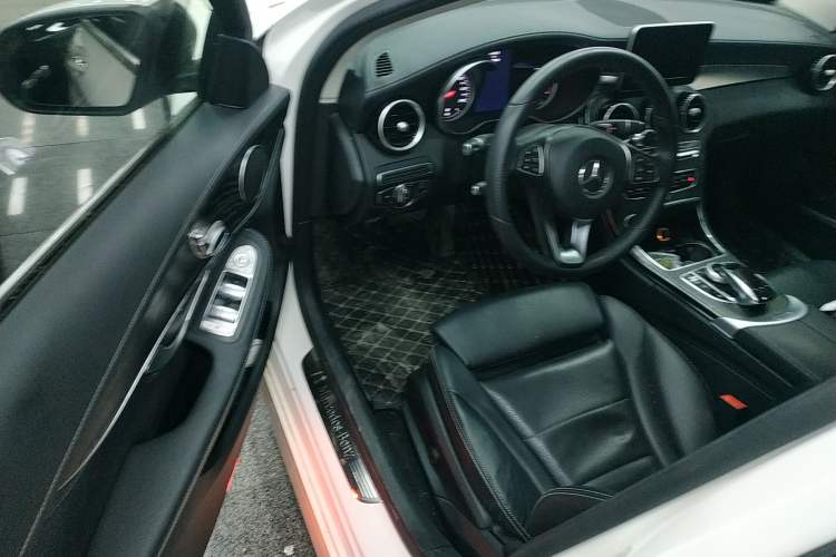 Used Mercedes-Benz C-Class 2017 C 180 L Sport Edition
