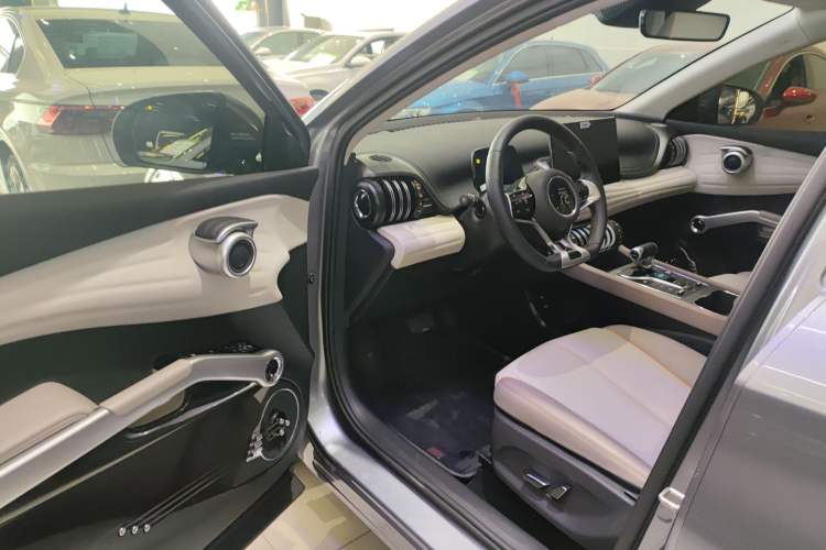 Used BYD Yuan PLUS 2024 Honor Edition 430KM Beyond Model