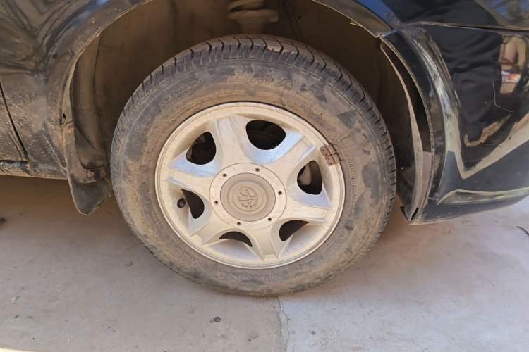 Used FAW Xiali 2011 A+ 1.0L Sedan (Air-Conditioning Not Included)
