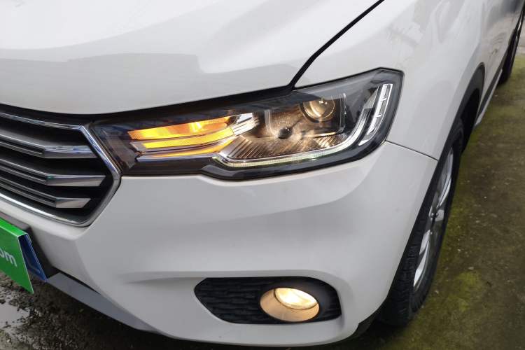 Used Haval H2s 2017 Blue Label 1.5T Dual-Clutch Elite Model