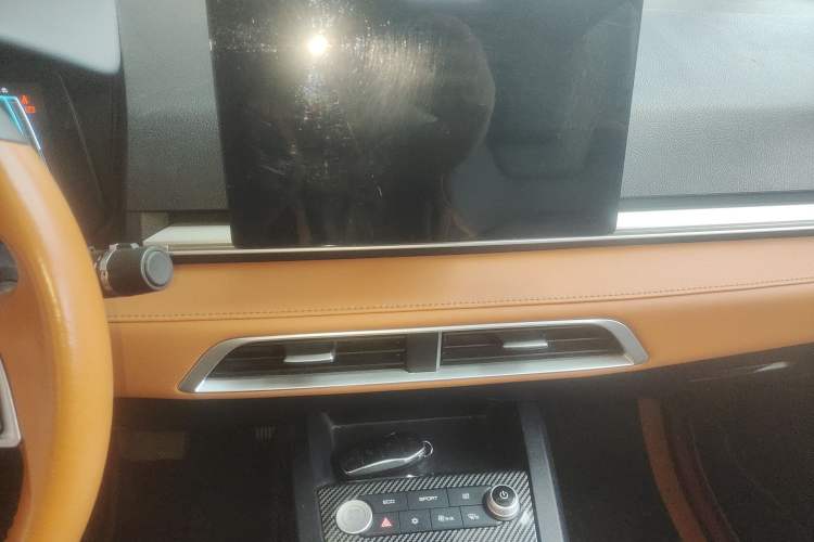 Used BYD e2 2021 Deluxe Model Audio And AC Panel