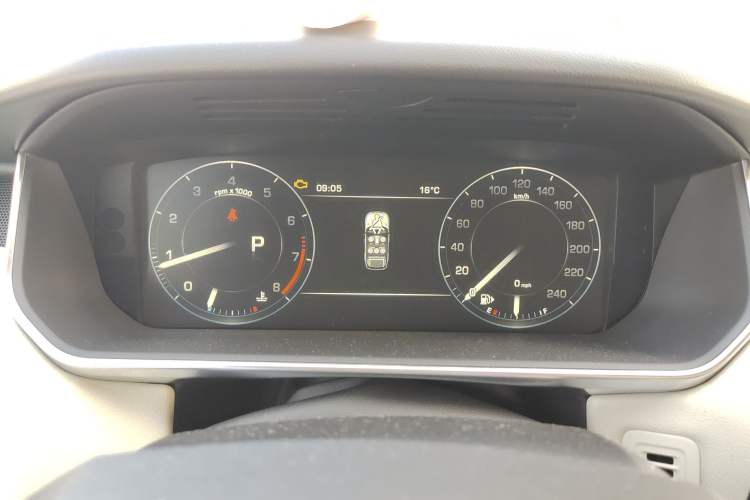 Used Land Rover Range Sport 2015 3.0 SC V6 HSE DYNAMIC Instrument Cluster