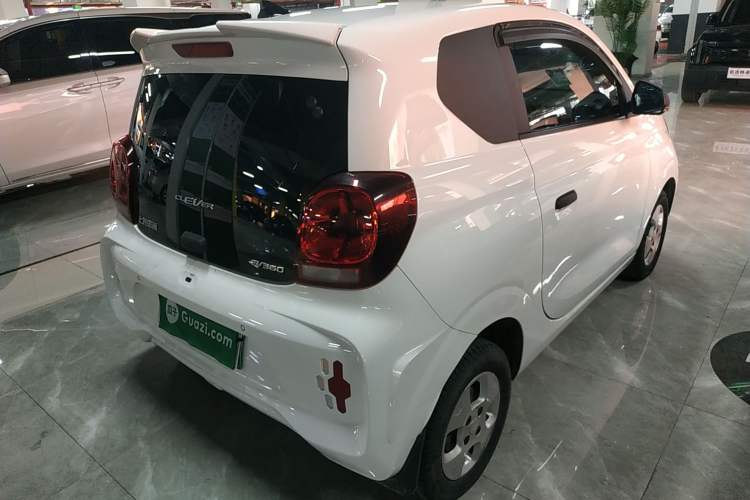 Used Roewe Clever 2021 302 km New Four-Seater Super-Efficient Version
