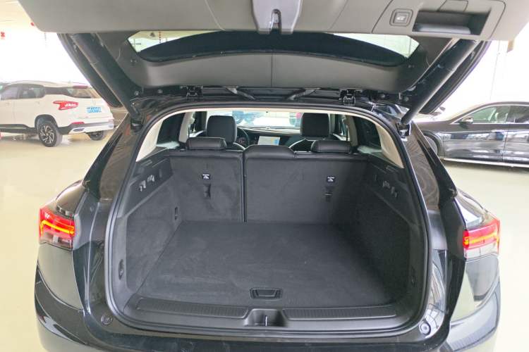 Used Buick Envision 2023 Encore S 552T Two-Wheel Drive Luxury Model Trunk