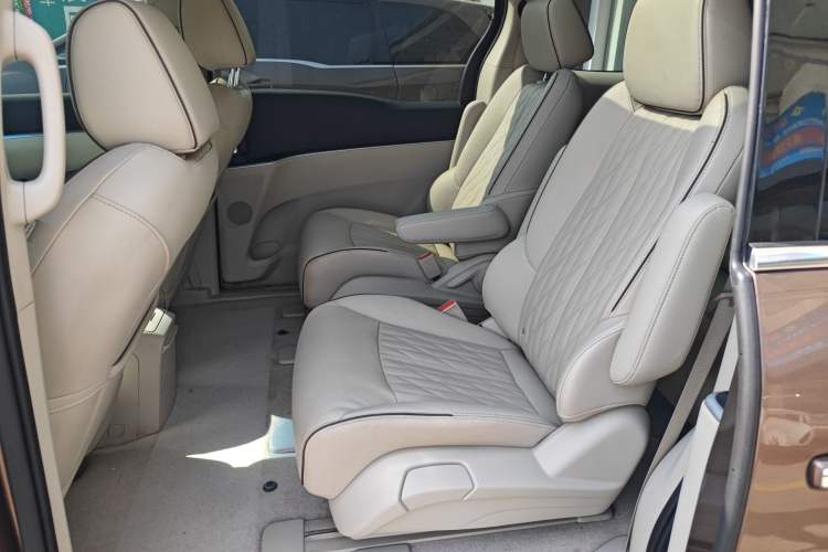 Used Buick GL8 2021 Land Cruiser Executive 652T Premium Model
