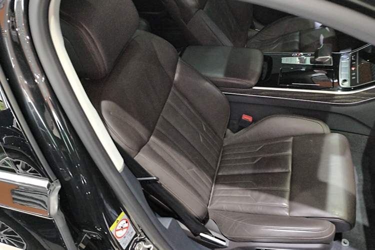 Used Audi A8 2019 Plus A8L 50 TFSI quattro Comfort Model