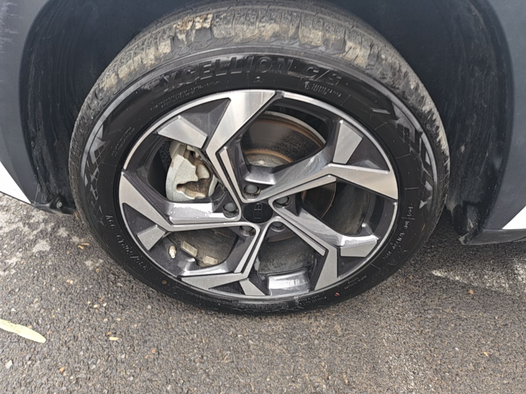 Geely Auto FX11 2023 1.5TD DCT Prestige Edition — снимка 10