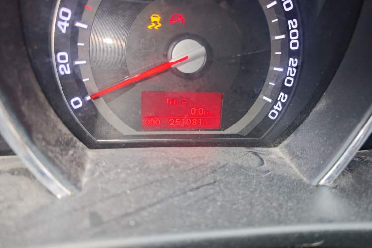 Used Kia Sportage R 2012 2.0L Manual Two-Wheel Drive GLS
