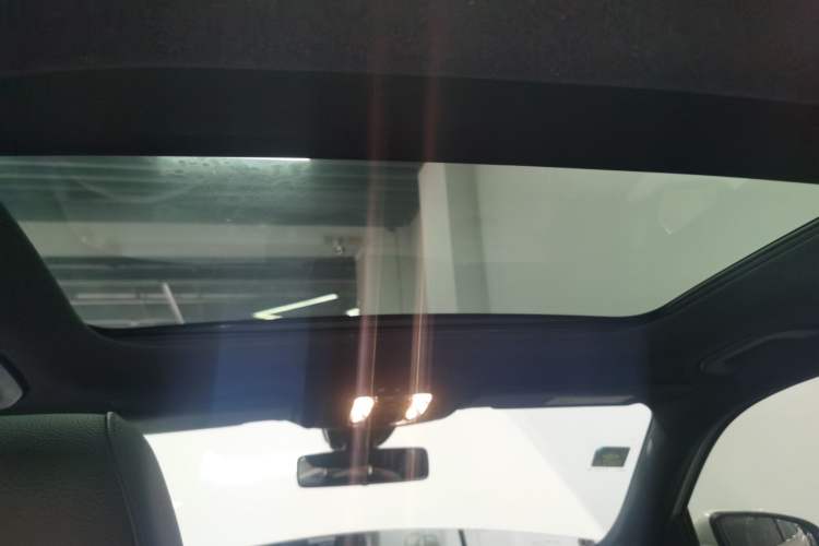 Used Mercedes-Benz GLB 2020 Updated GLB 200 Dynamic Edition Headliner