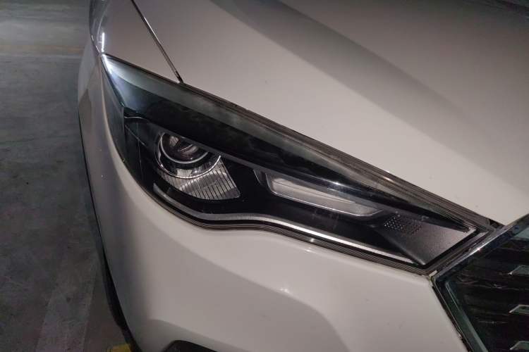 Used Bestune X80 2018 Live Edition 1.8T Automatic Luxury Model