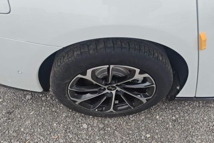 Used XPeng P7 2021 480N Right Rear Wheel Hub